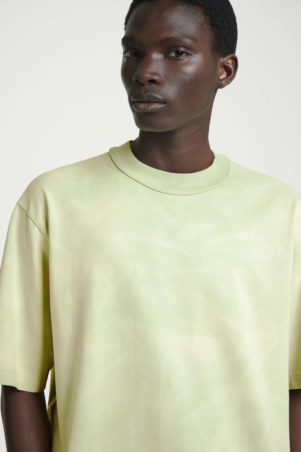 COS OVERSIZED ACID-WASH COTTON T-SHIRT LIGHT GREEN