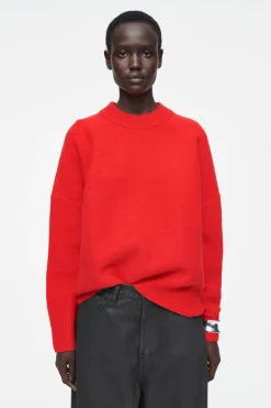 Online COS OVERSIZED BOILED MERINO WOOL SWEATER BRIGHT RED