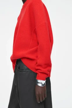 Online COS OVERSIZED BOILED MERINO WOOL SWEATER BRIGHT RED