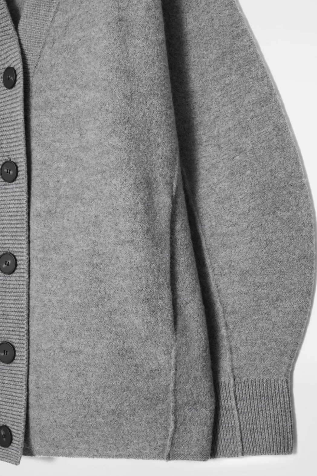 Hot COS OVERSIZED BOILED MERINO WOOL CARDIGAN LIGHT GRAY