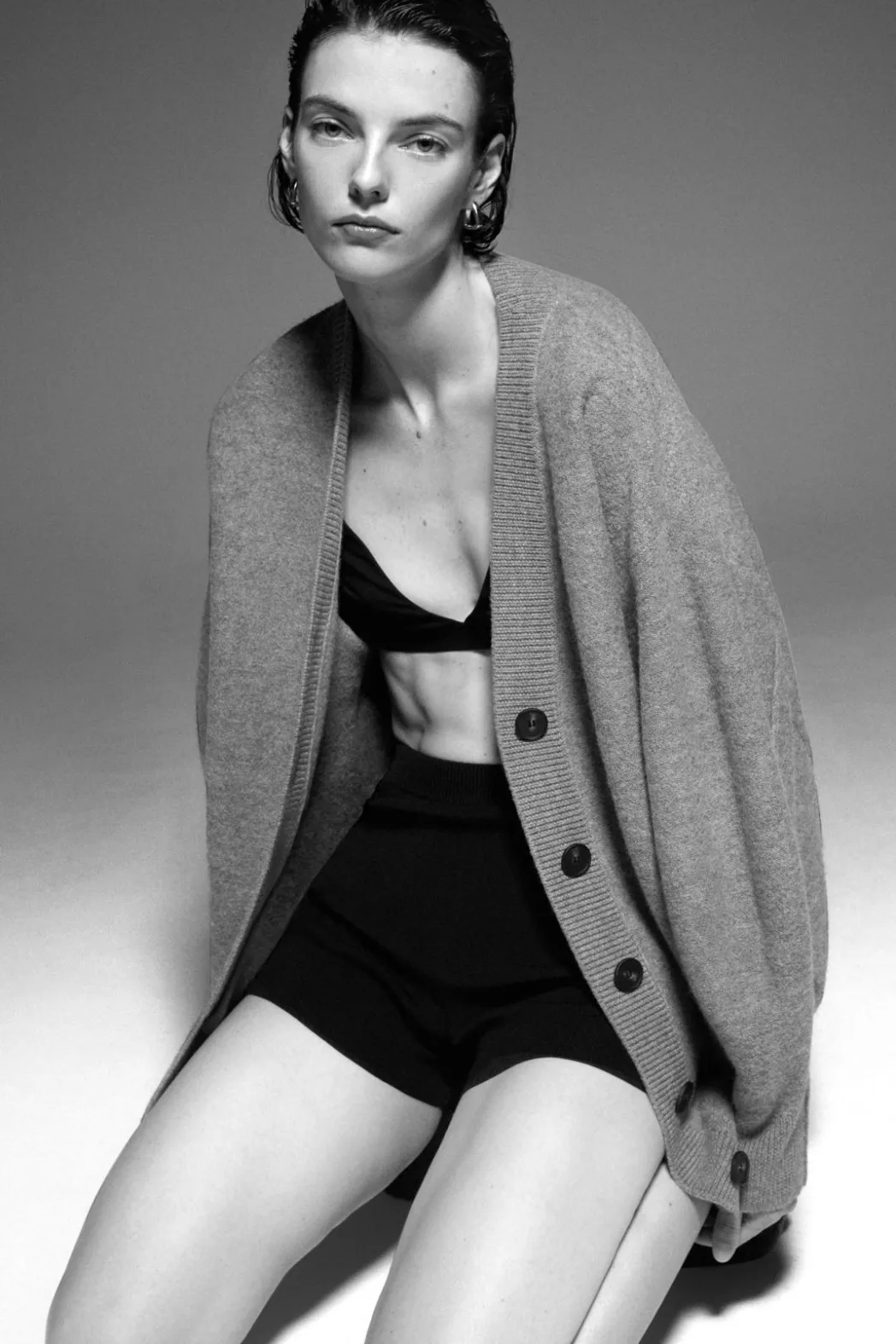 Hot COS OVERSIZED BOILED MERINO WOOL CARDIGAN LIGHT GRAY