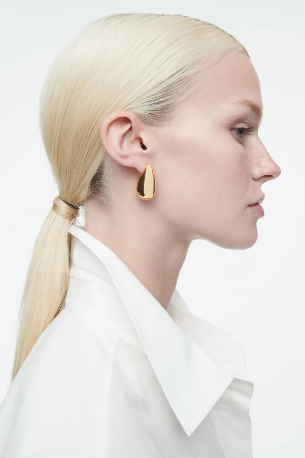 Discount COS OVERSIZED CHUNKY DROPLET EARRINGS GOLD