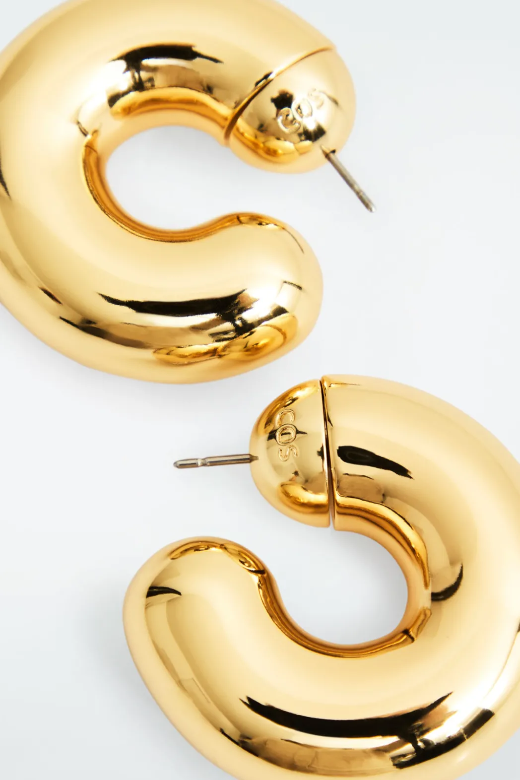 New COS OVERSIZED CHUNKY HOOP EARRINGS GOLD