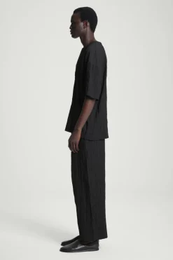 Hot COS OVERSIZED CRINKLED-TEXTURE T-SHIRT BLACK