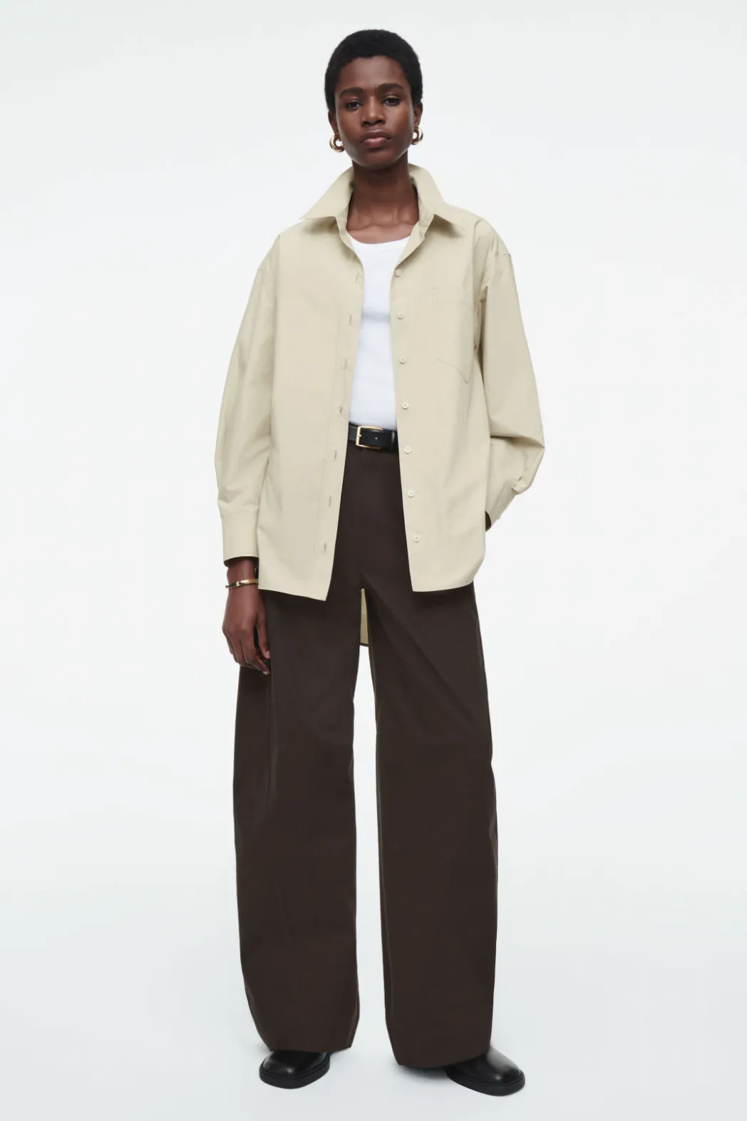Clearance COS OVERSIZED CURVED-HEM SHIRT LIGHT KHAKI