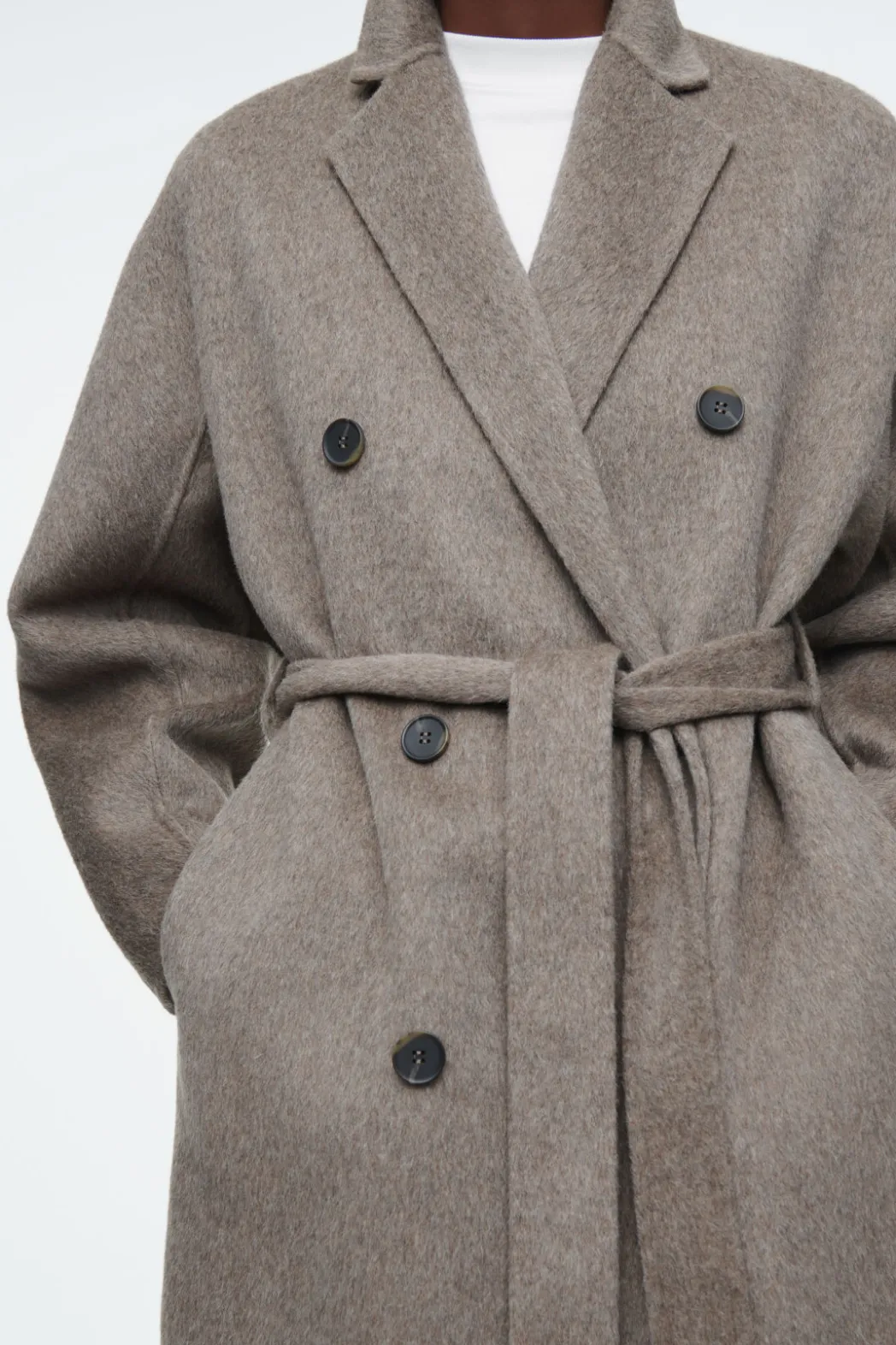 Hot COS OVERSIZED DOUBLE-BREASTED WOOL COAT DARK BEIGE