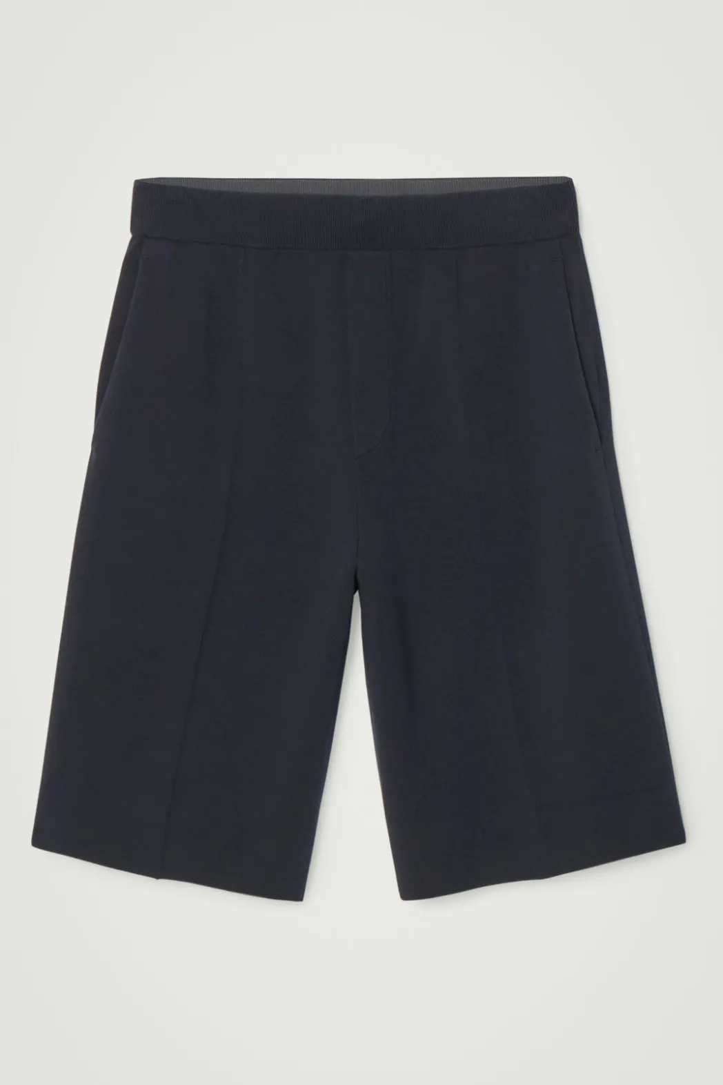 Clearance COS OVERSIZED DOUBLE-FACED KNITTED BERMUDA SHORTS NAVY