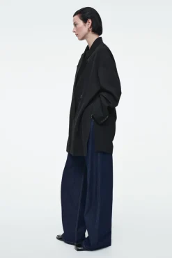 New COS OVERSIZED DRAPED DOUBLE-BREASTED BLAZER BLACK