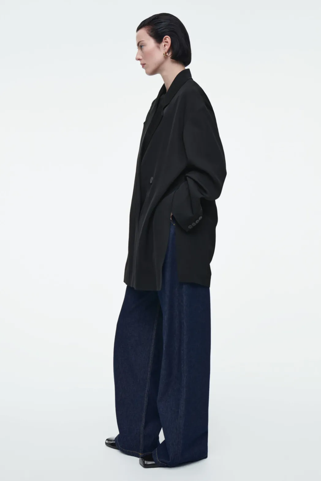 New COS OVERSIZED DRAPED DOUBLE-BREASTED BLAZER BLACK