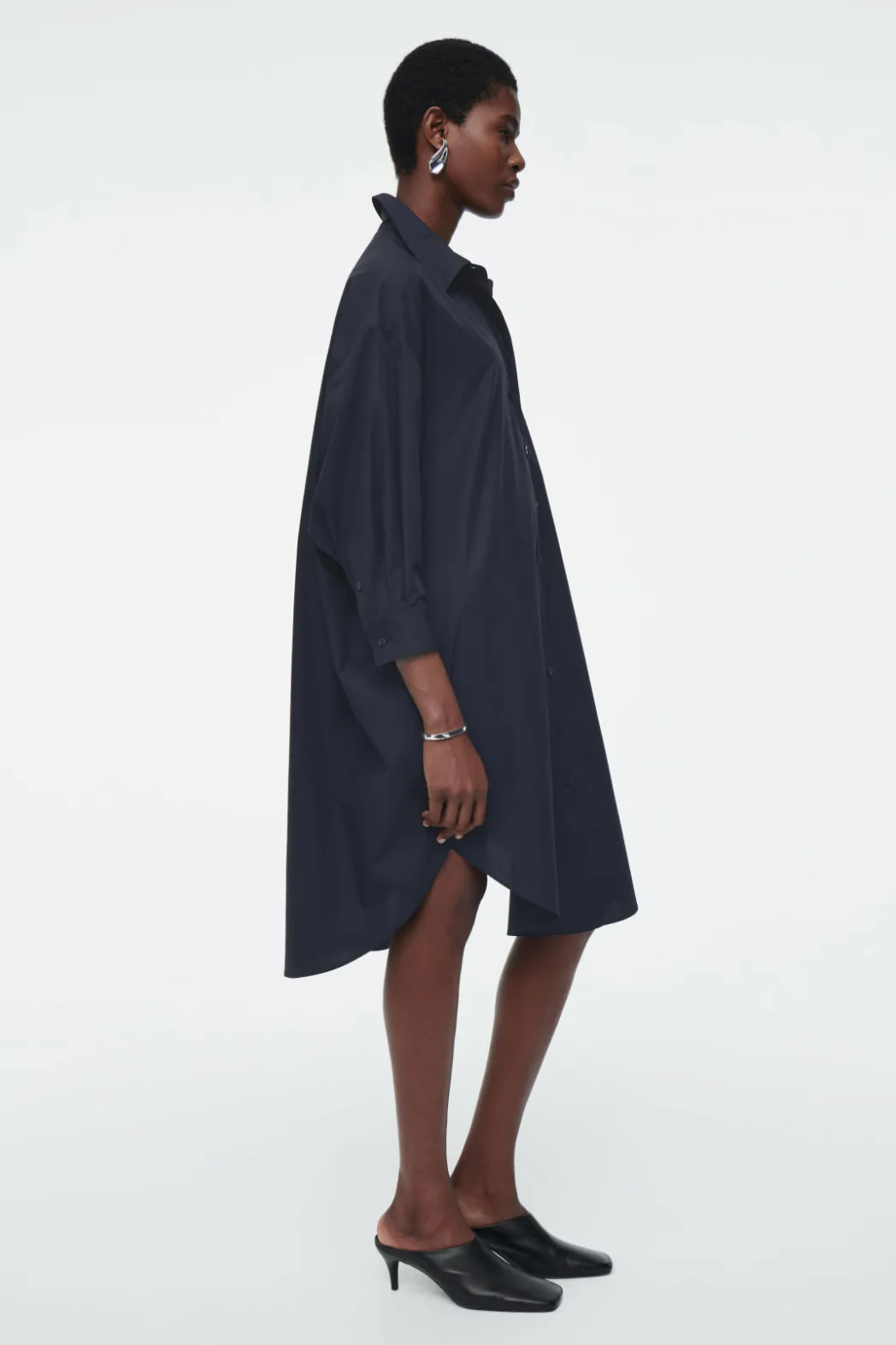 Outlet COS OVERSIZED DRAPED SHIRT DRESS NAVY