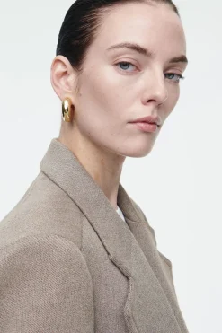 COS OVERSIZED EXAGGERATED-SHOULDER BLAZER BROWN