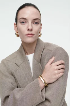 COS OVERSIZED EXAGGERATED-SHOULDER BLAZER BROWN