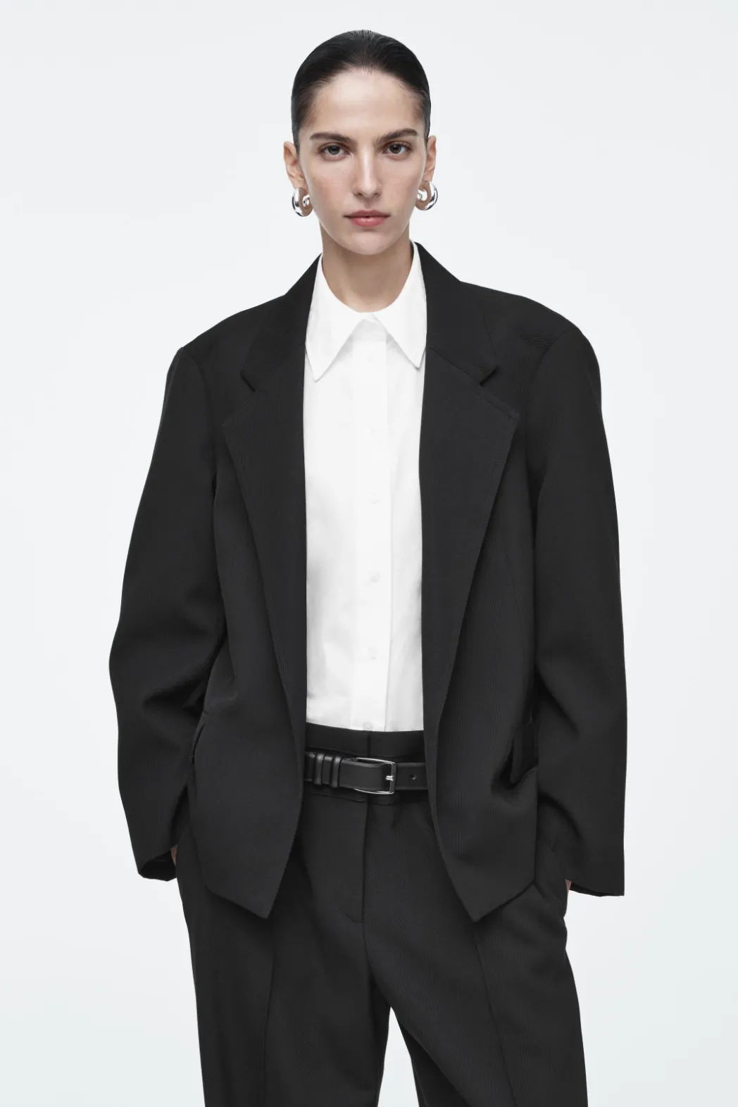 Discount COS OVERSIZED EXAGGERATED-SHOULDER BLAZER BLACK