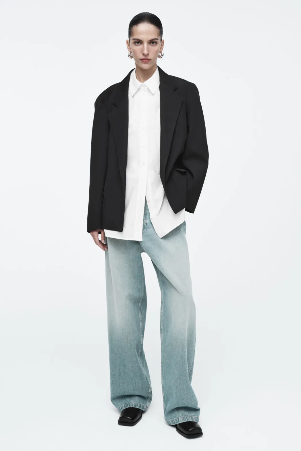 Discount COS OVERSIZED EXAGGERATED-SHOULDER BLAZER BLACK
