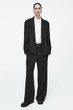 Discount COS OVERSIZED EXAGGERATED-SHOULDER BLAZER BLACK