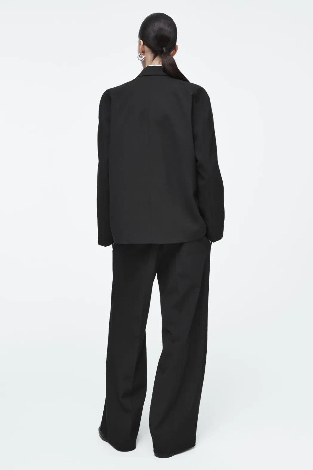Discount COS OVERSIZED EXAGGERATED-SHOULDER BLAZER BLACK