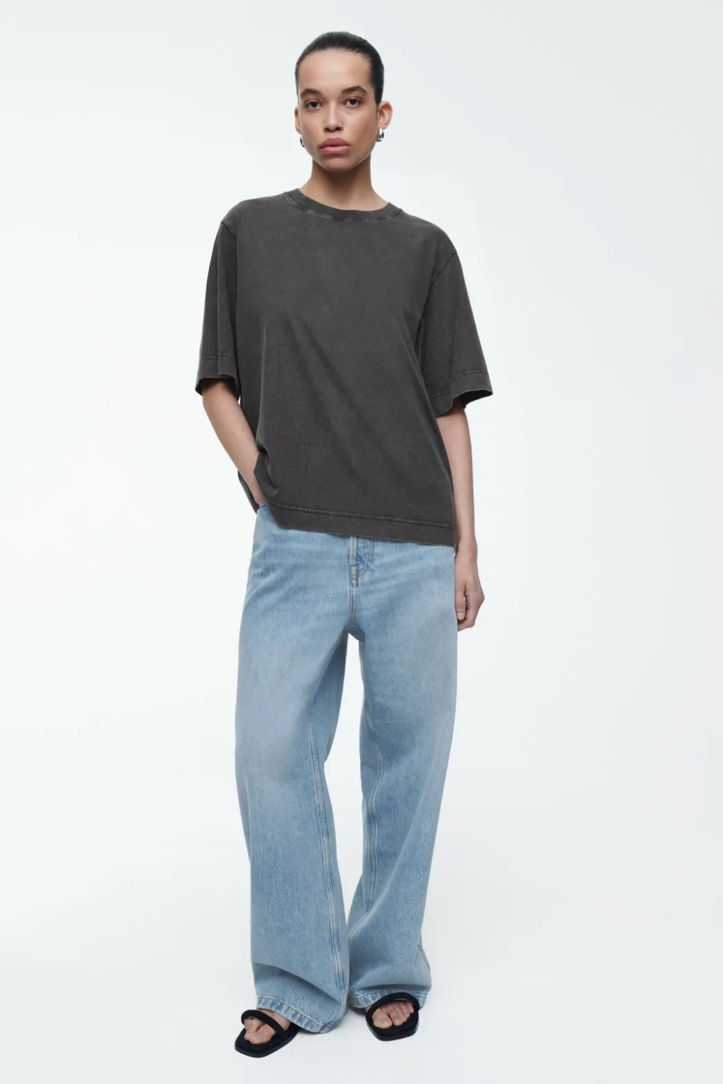 COS OVERSIZED FADED T-SHIRT BLACK