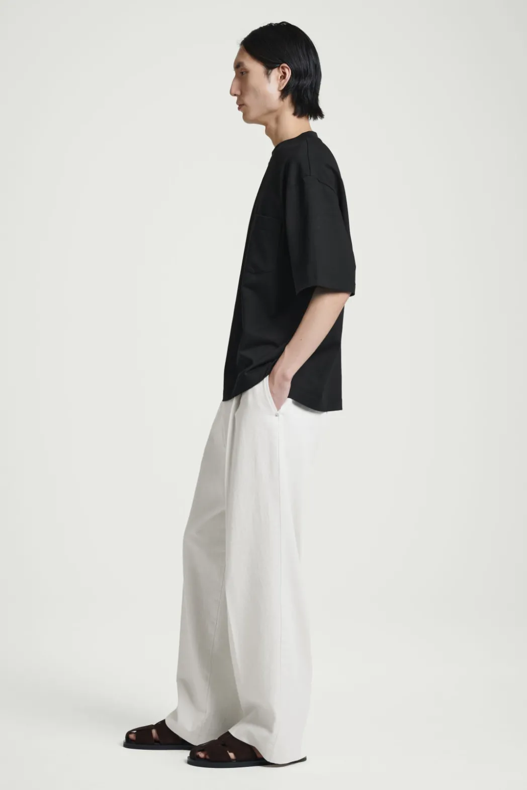 New COS OVERSIZED HEAVYWEIGHT COTTON T-SHIRT BLACK