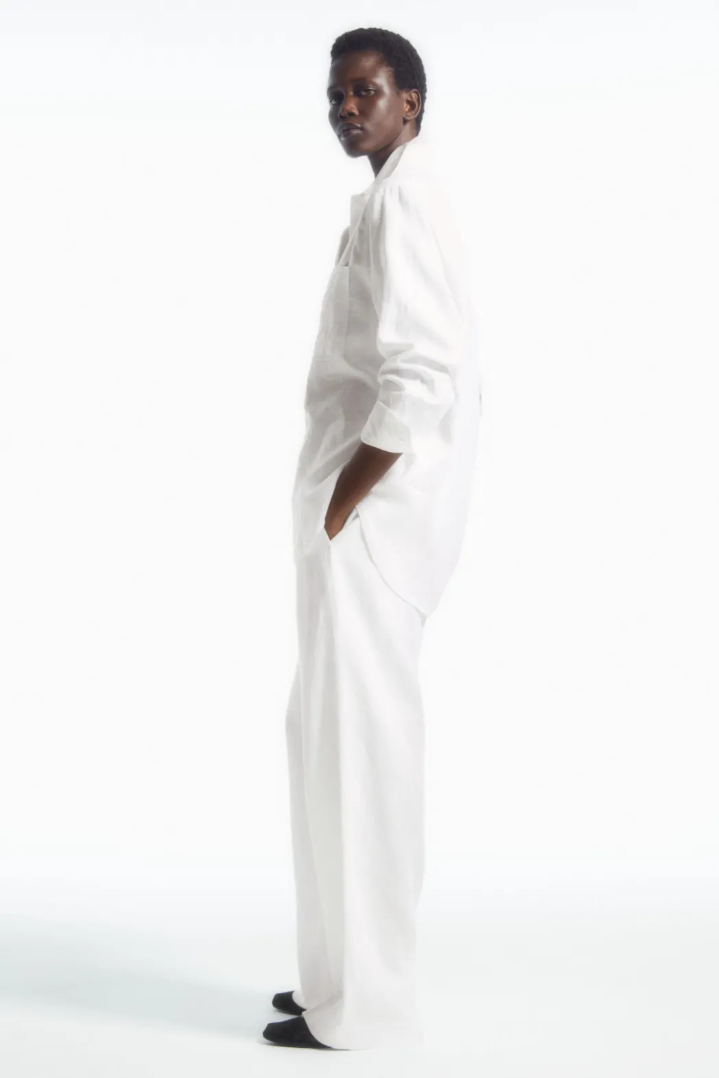 Sale COS OVERSIZED LINEN SHIRT WHITE