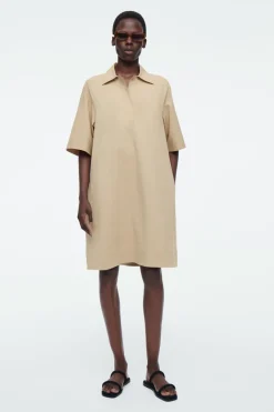 Best COS OVERSIZED OPEN-COLLAR SHIRT DRESS BEIGE
