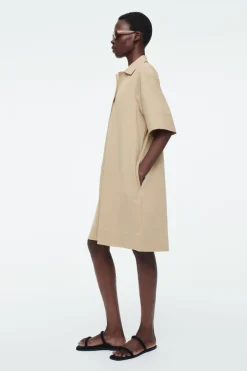 Best COS OVERSIZED OPEN-COLLAR SHIRT DRESS BEIGE