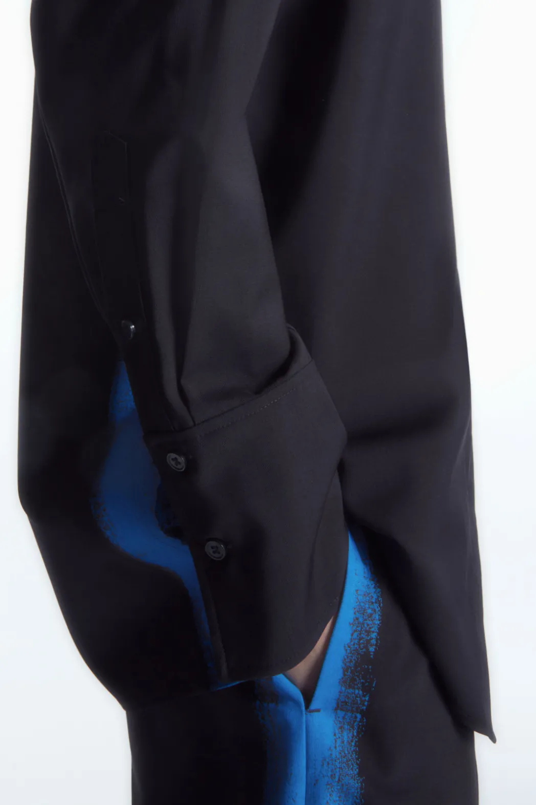 Best COS OVERSIZED PAINTED WOOL SHIRT NAVY / BRIGHT BLUE