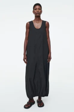 Online COS OVERSIZED PARACHUTE MAXI DRESS BLACK