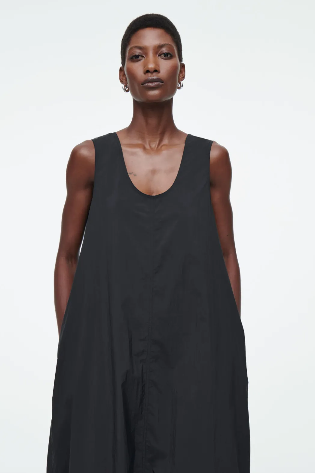 Online COS OVERSIZED PARACHUTE MAXI DRESS BLACK