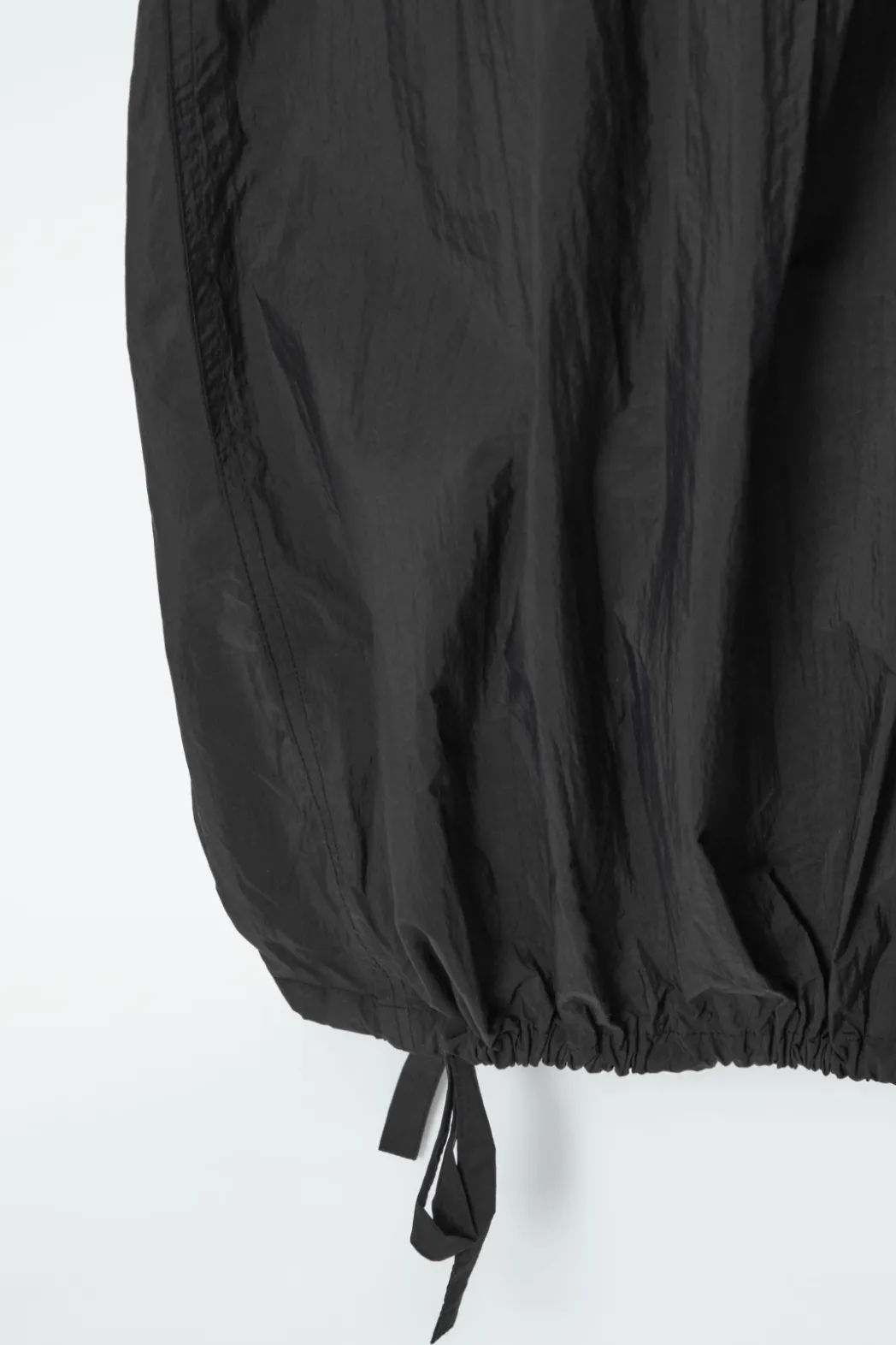 Online COS OVERSIZED PARACHUTE MAXI DRESS BLACK
