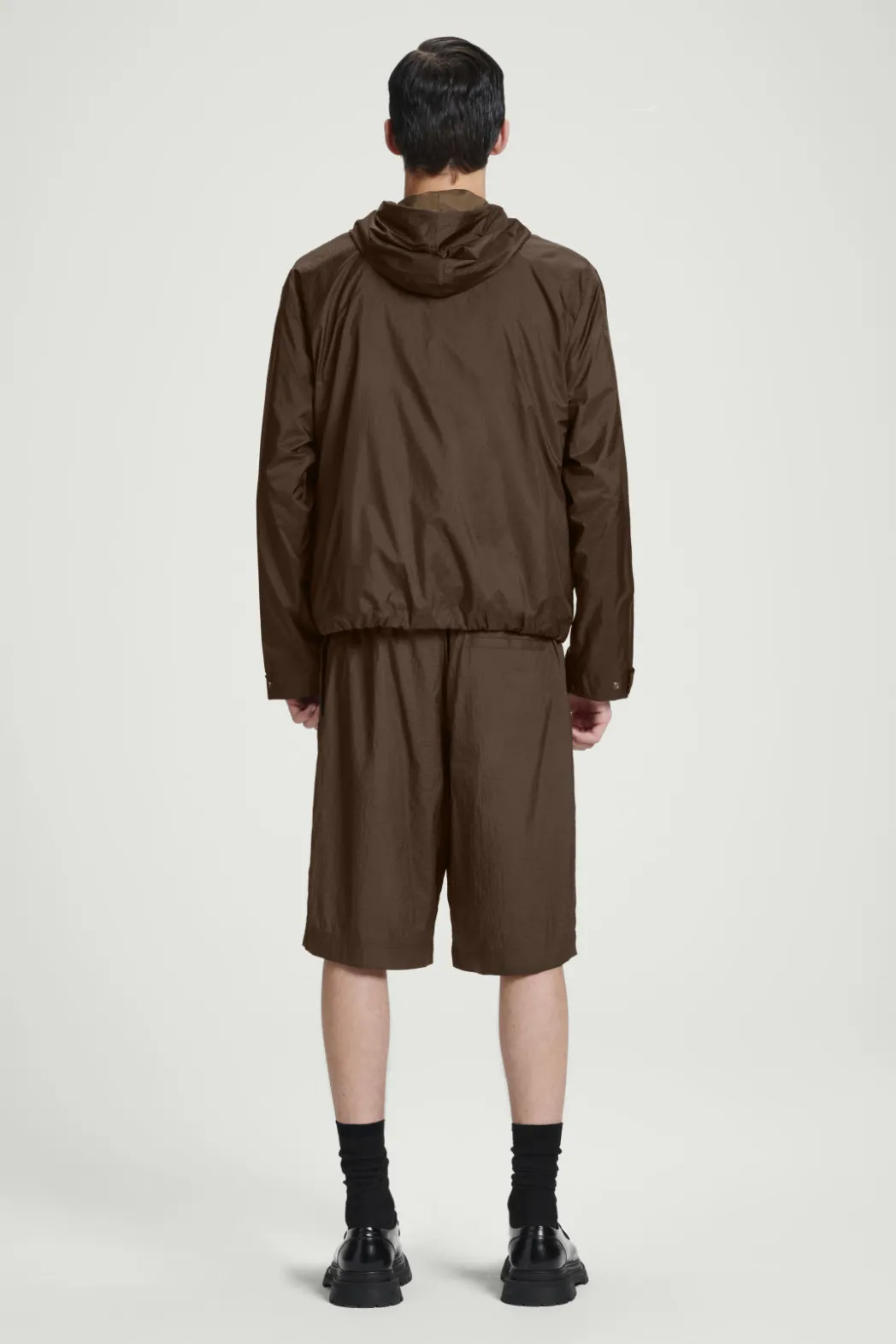 Online COS OVERSIZED PARACHUTE NYLON UTILITY JACKET BROWN