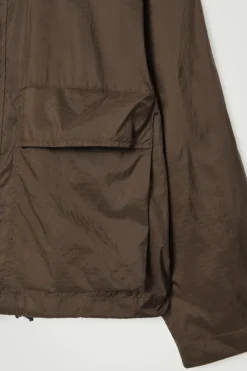 Online COS OVERSIZED PARACHUTE NYLON UTILITY JACKET BROWN