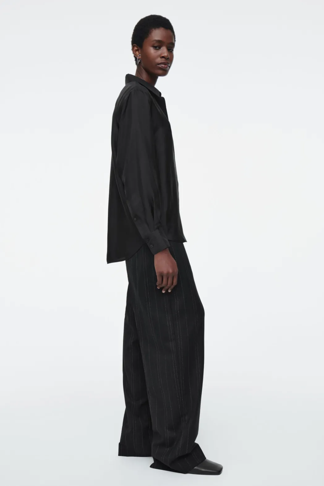 Best COS OVERSIZED PURE SILK SHIRT BLACK