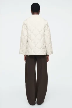 Clearance COS OVERSIZED QUILTED JACKET OFF-WHITE