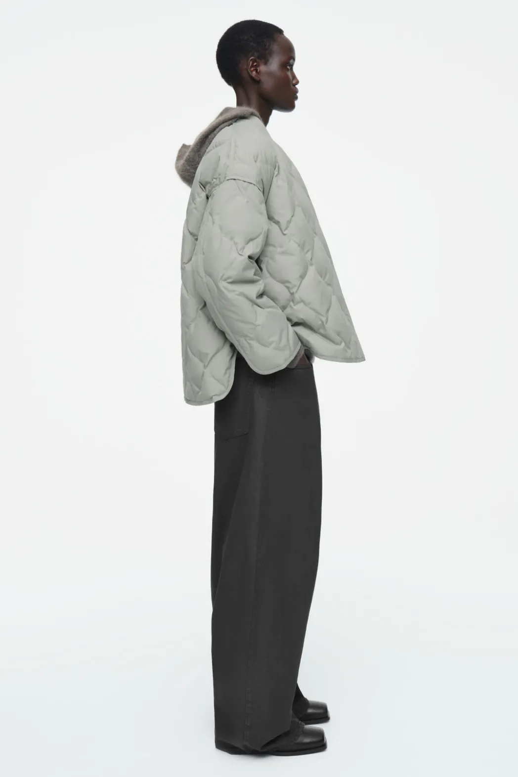 Clearance COS OVERSIZED QUILTED JACKET SAGE GREEN