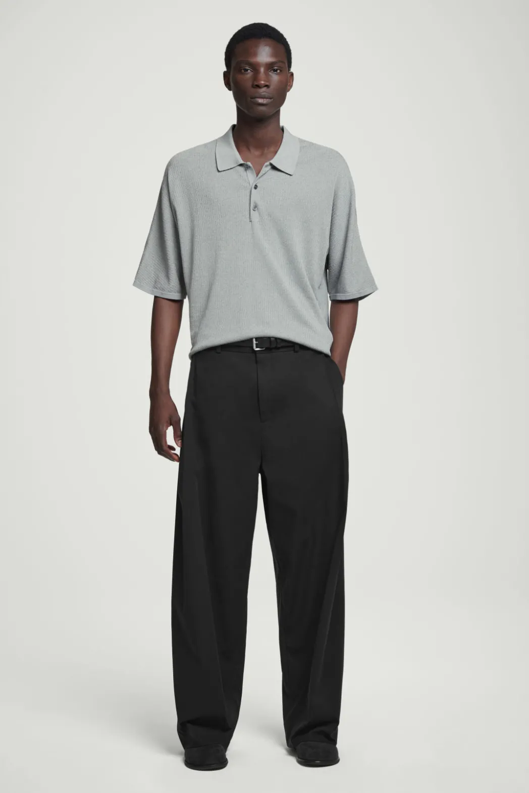 COS OVERSIZED RIBBED-KNIT POLO SHIRT LIGHT GRAY