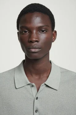 COS OVERSIZED RIBBED-KNIT POLO SHIRT LIGHT GRAY