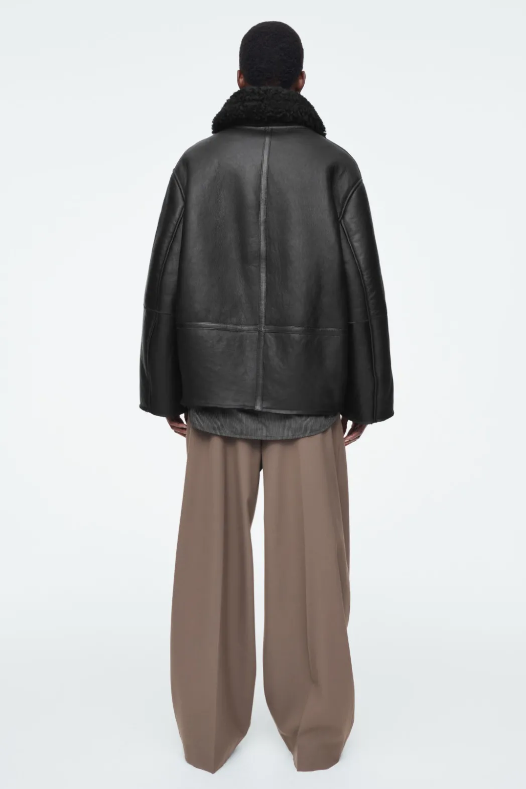 Discount COS OVERSIZED SHEARLING AVIATOR JACKET BLACK