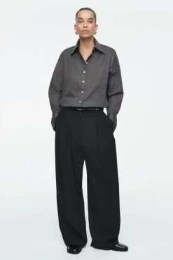 Hot COS OVERSIZED TAILORED SHIRT BLACK / PINSTRIPED