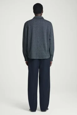 Discount COS OVERSIZED TEXTURED COTTON OVERSHIRT NAVY / WHITE