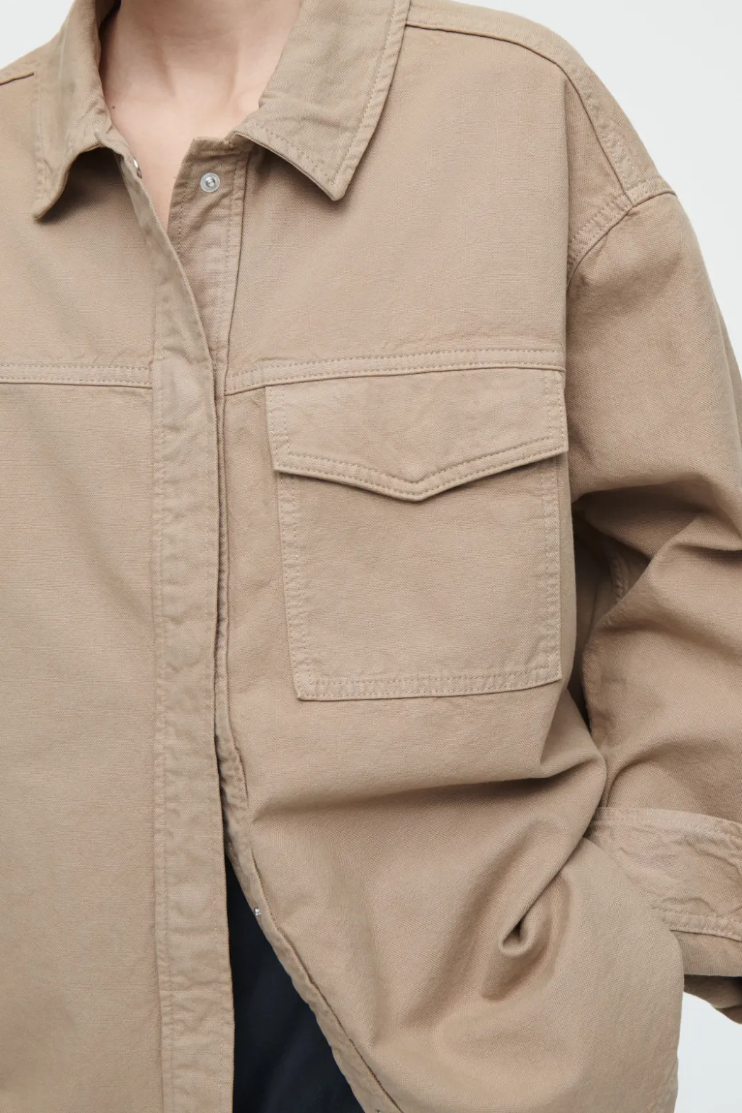 COS OVERSIZED WORKWEAR OVERSHIRT KHAKI