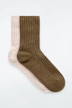 Outlet COS 2-PACK CASHMERE SOCKS GIFT SET BEIGE / BROWN