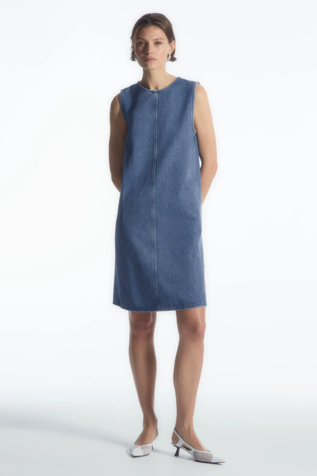 Best COS PANELED DENIM SHIFT DRESS BLUE