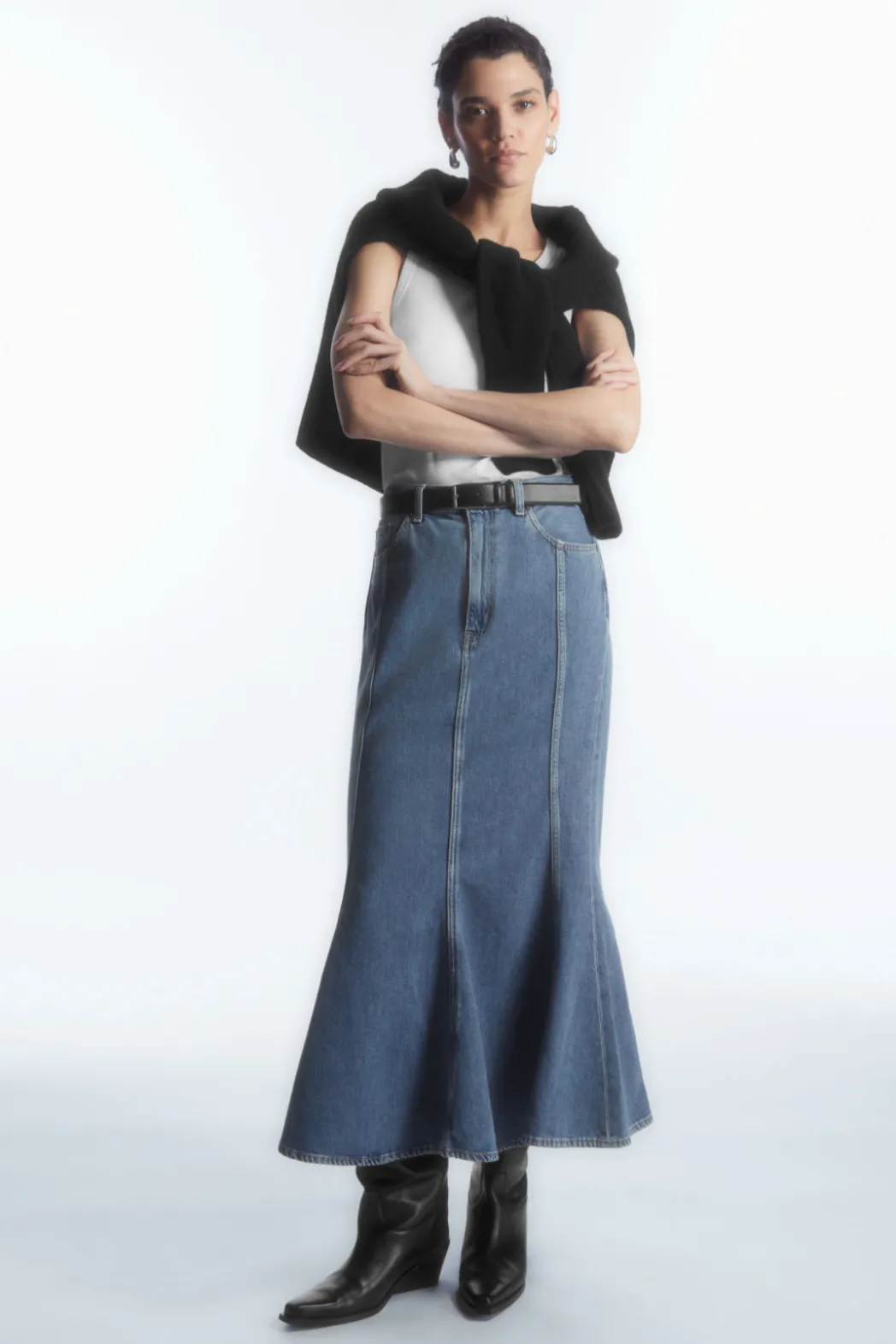Hot COS PANELED FLARED DENIM SKIRT FADED BLUE