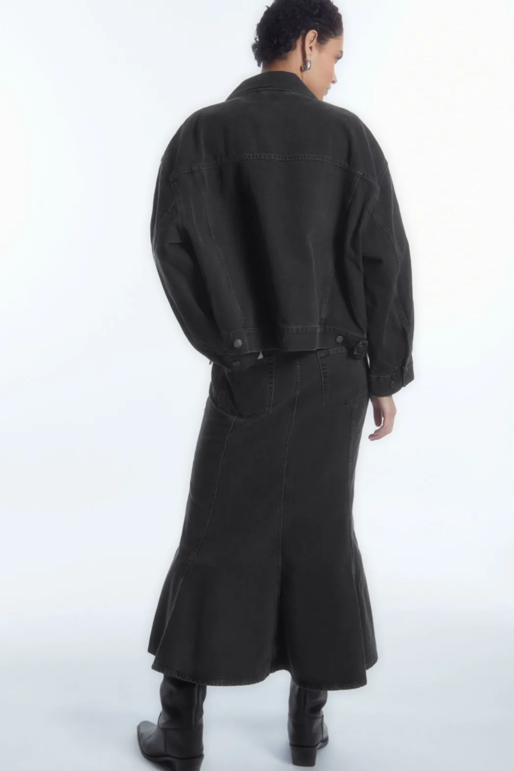 Best COS PANELED FLARED DENIM SKIRT BLACK
