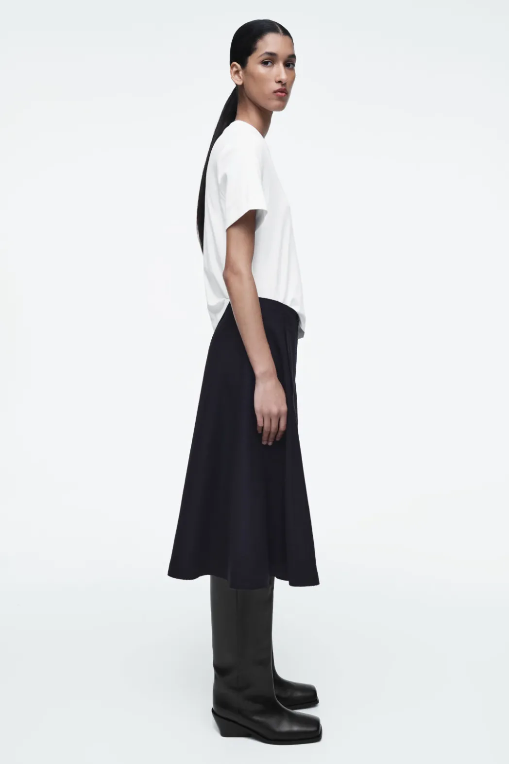 Outlet COS PANELLED WOOL MIDI SKIRT NAVY