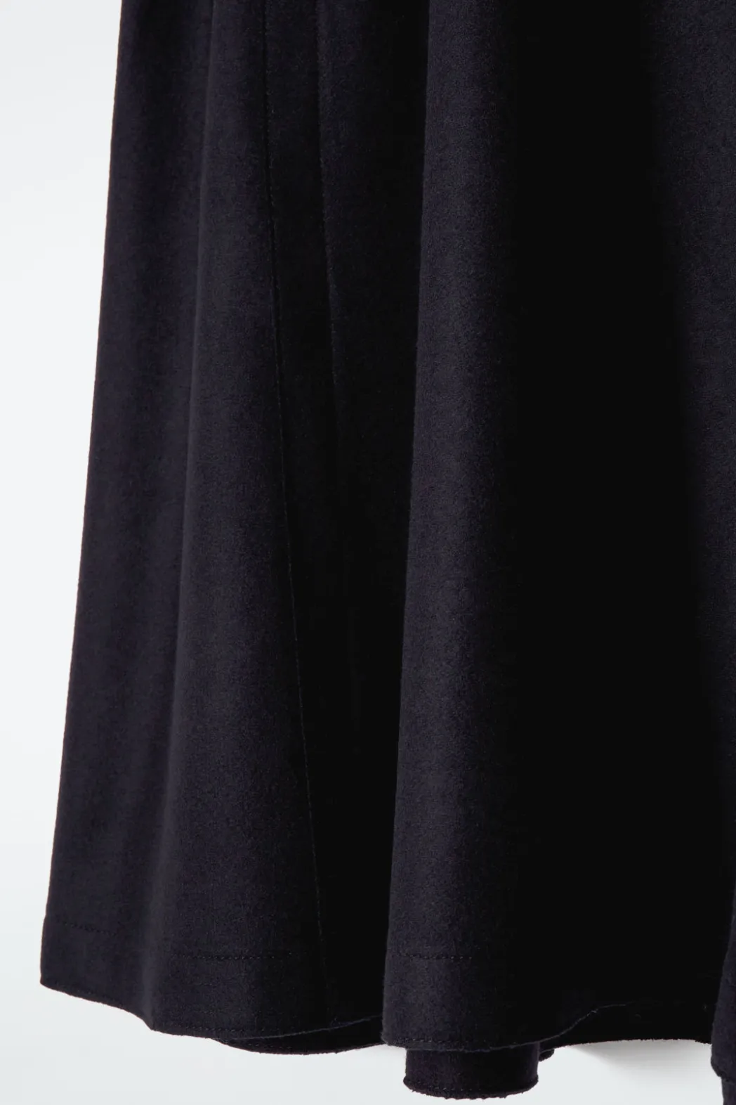 Outlet COS PANELLED WOOL MIDI SKIRT NAVY
