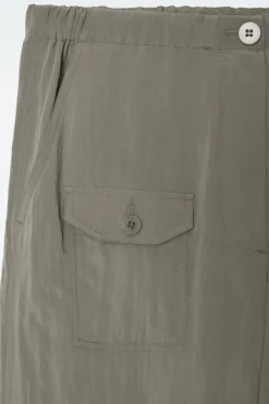 Outlet COS PARACHUTE CARGO PANTS GRAY
