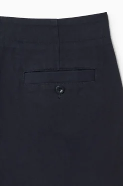 COS PLEATED BARREL-LEG CHINOS NAVY