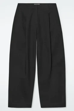Hot COS PLEATED BARREL-LEG CHINOS BLACK