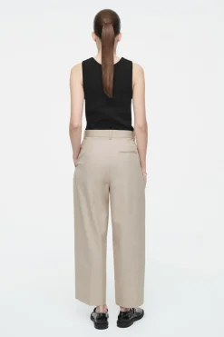 Best COS PLEATED BARREL-LEG COTTON PANTS BEIGE